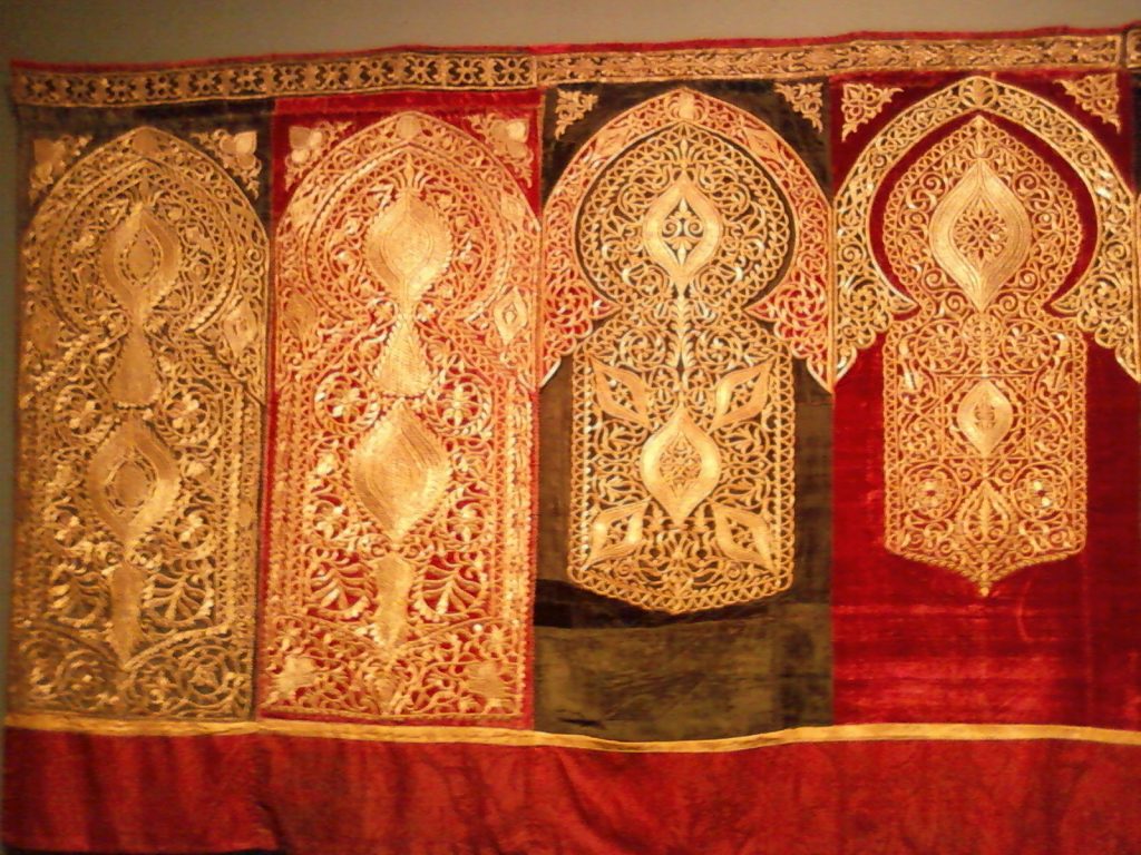 19th_century_Moroccan_ceremonial_hanging – Copie